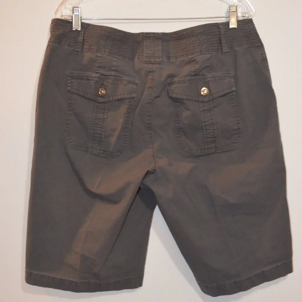 INC International Concepts Women Cotton Gray Buttons Rhinestones Midi Shorts 14W